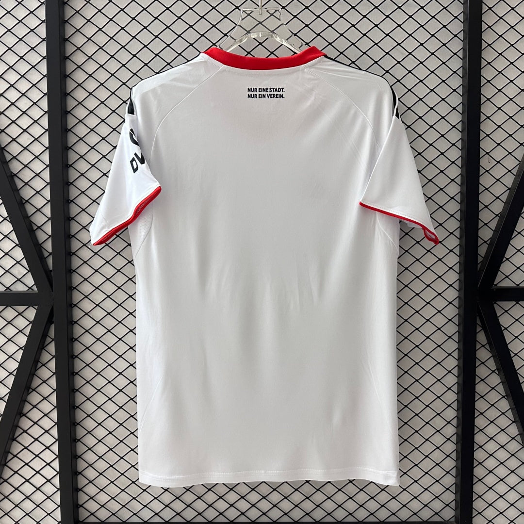 Maillot 25/26 Eintracht Francfort Extérieur