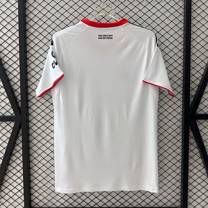Maillot 25/26 Eintracht Francfort  Extérieur