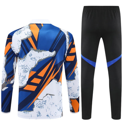 25/26 Ensemble Real Madrid color