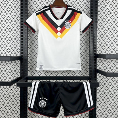 25/26 Ensemble Enfant Allemagne Domicile